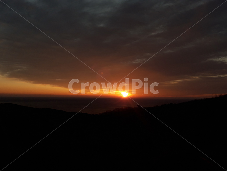 해돋이,일출,구름,바다,야경,산,nightscape,sea,cloud,sunrise,sunup