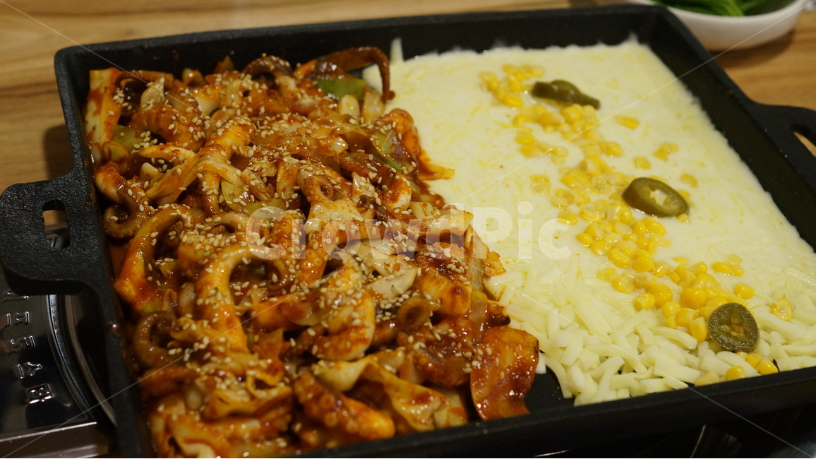 쭈꾸미,치즈,치즈쭈꾸미,쭈꾸미볶음,매운음식,요리,식재료,cook,meal,한국음식,한국요리,koreanfood,food,음식,식재료,요리,food,cook,meal,dishes,food reserves,한식,한국음식,한국요리,korean food,korean dishes,korean meal,korean cook