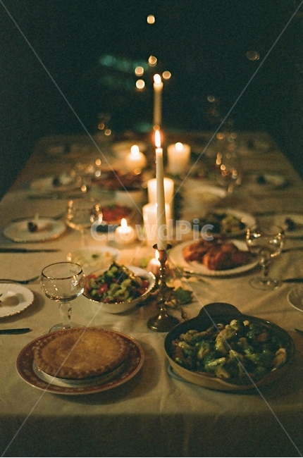 식탁,만찬,양초,촛불,테이블,thanksgiving,table,supper,저녁식사,dinner,식사,korea,축제,행사,festival,carnival,event,기념일,축하,anniversary,congratulation,celebrate,celebration,음식,식재료,요리,food,cook,meal,dishes,food reserves