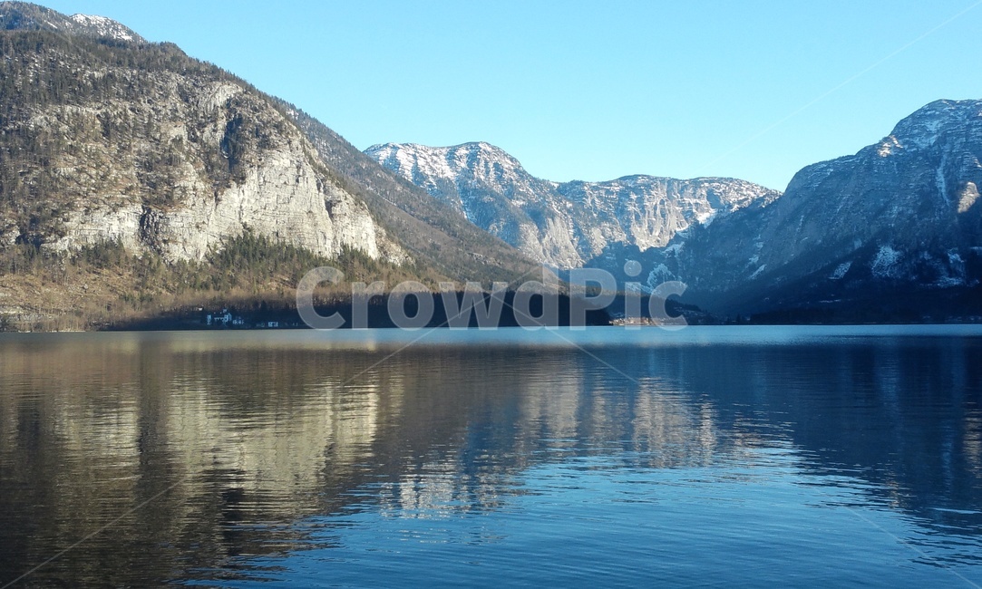 호수,강,산,자연,맑음,깨끗함,나무,섬,lake,겨울,winter,암벽,비치는,거울,풍경