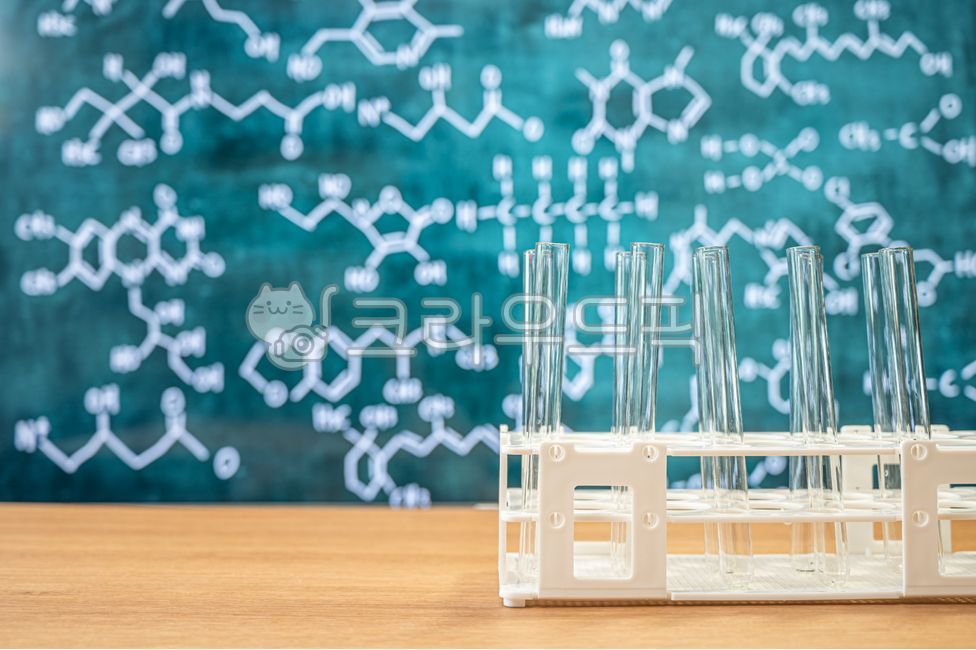 연구,실험도구,기술,스포이드,과학자,칠판,생명공학,교육배경,발명의날,연구개발,화학,발견,개념,삼각플라스크,과학교육,과학,시험관,도구,발명,실험실,학교,배경,교육,과학의날,화학식,컨셉,백그라운드,분석,화학공식,과학배경