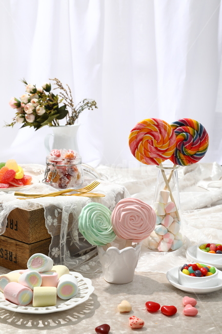 사탕,캔디,화이트데이,제과,제과점,막대사탕,마시멜로,기념일,축하,anniversary,congratulation,celebrate,celebration,음식,식재료,요리,food,cook,meal,dishes,food reserves,디저트,간식,후식,dessert,snack,연출,컨셉,콘셉,direction,concept