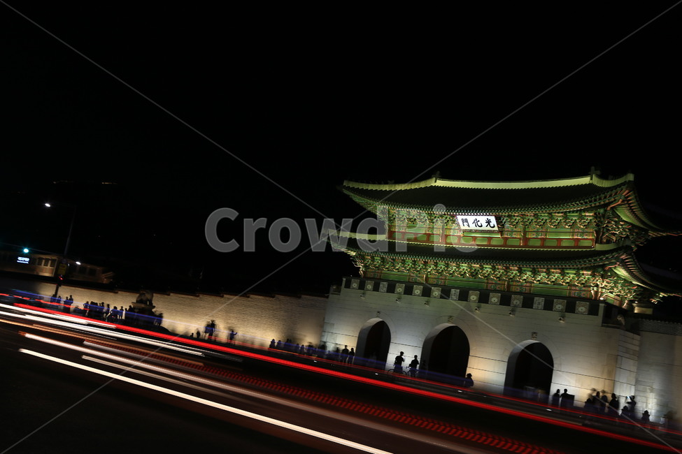야경,풍경,궁,빛,서울,경복궁,야경,밤,풍경,nightscape,night,landscape,한국전통,한국문화,korean traditional,korean culture,랜드마크,landmark,tourist attraction,한국랜드마크,한국관광지,한국명소,korea landmark,korea tourist attraction,건축물,건물외관,exterior,building,structure,architecture,construction,건물,shrine,신사,pagoda,탑,worship,예배
