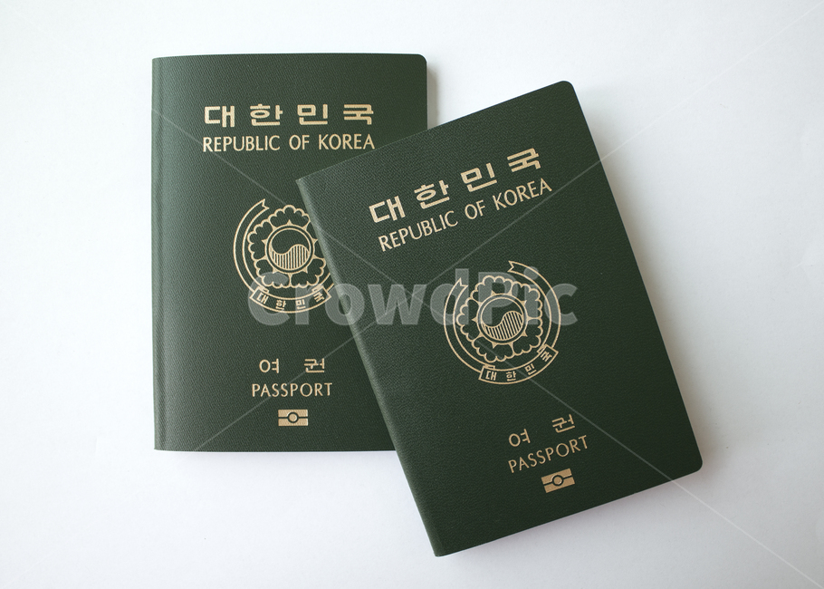 여권,한국여권,passport,대한민국여권,id,사물,물건,business,card,citizen,emigration,identification,identity,international,korea,pass,republicofkorea,security,한국,대한민국,클로즈업,탑앵글,탑뷰,탑,흰배경,여행,휴가,traveling,vacation,trip