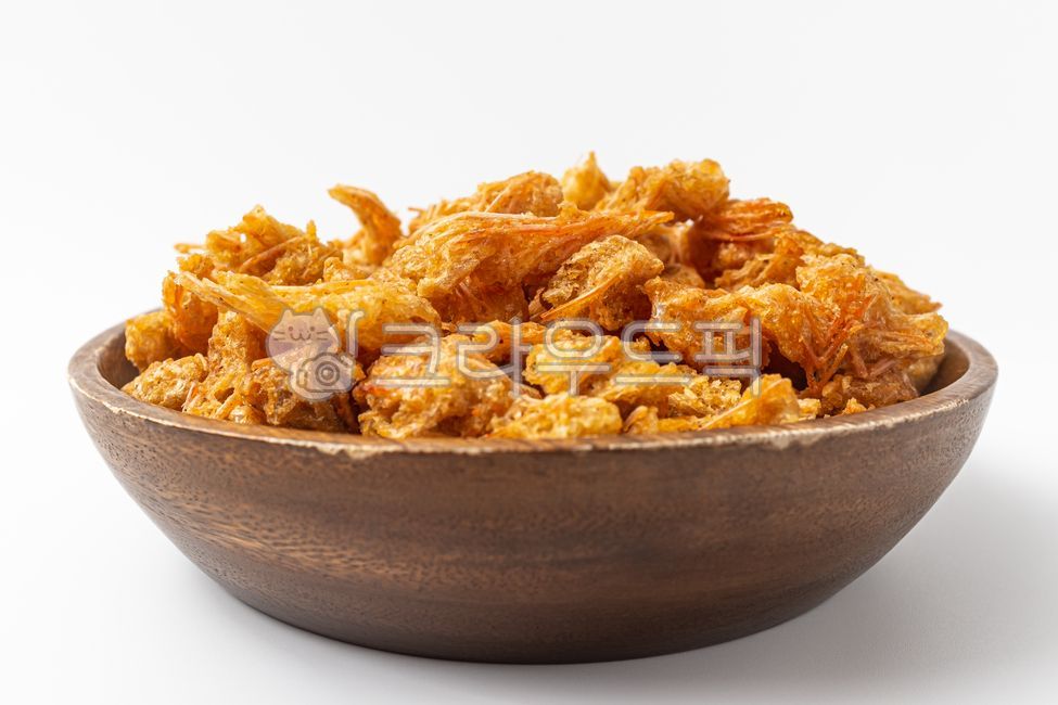 새우머리튀김,새우튀김,새우,튀김,새우머리,스낵,해산물,과자,후식,간식,음식,식사,식품,식료품,재료,식재료,음식재료,클로즈업,바삭바삭한,고소한