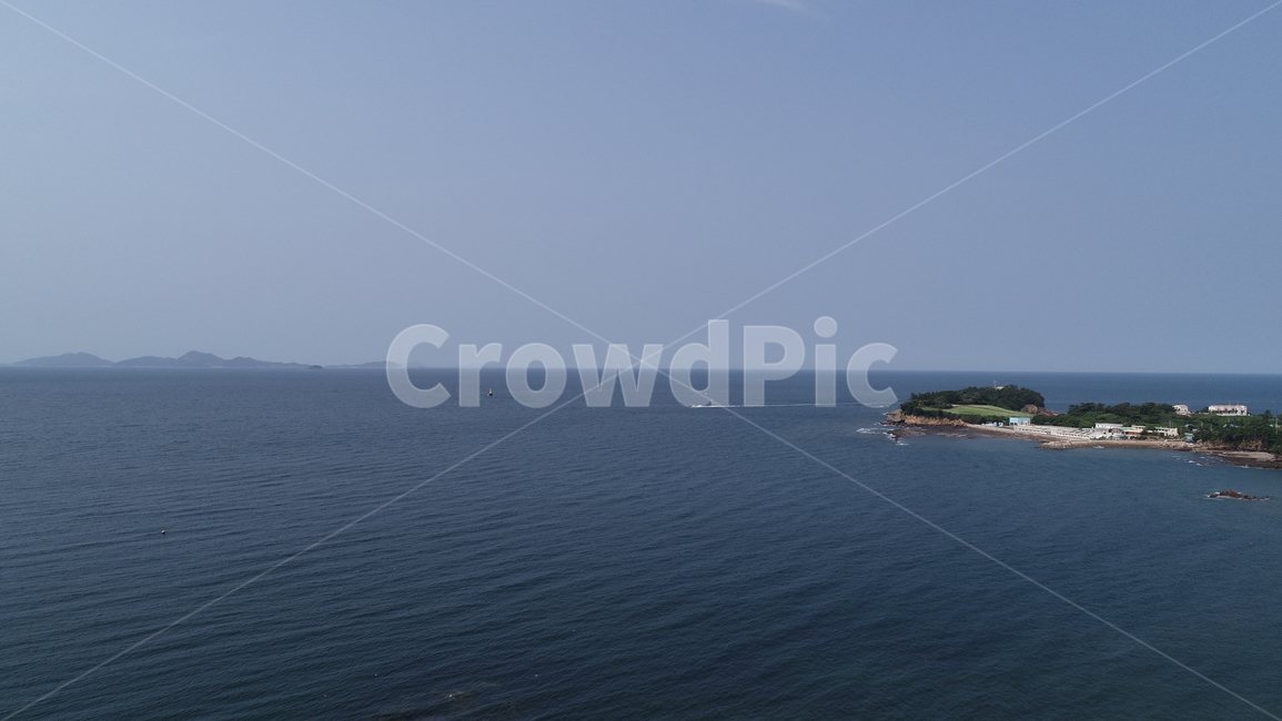 항공촬영,항공,산,바다,자연,자연,풍경,nature,landscape,land,땅,outdoors,옥외,ocean,대양,sea,water,물,shoreline,해안선,coast,연안