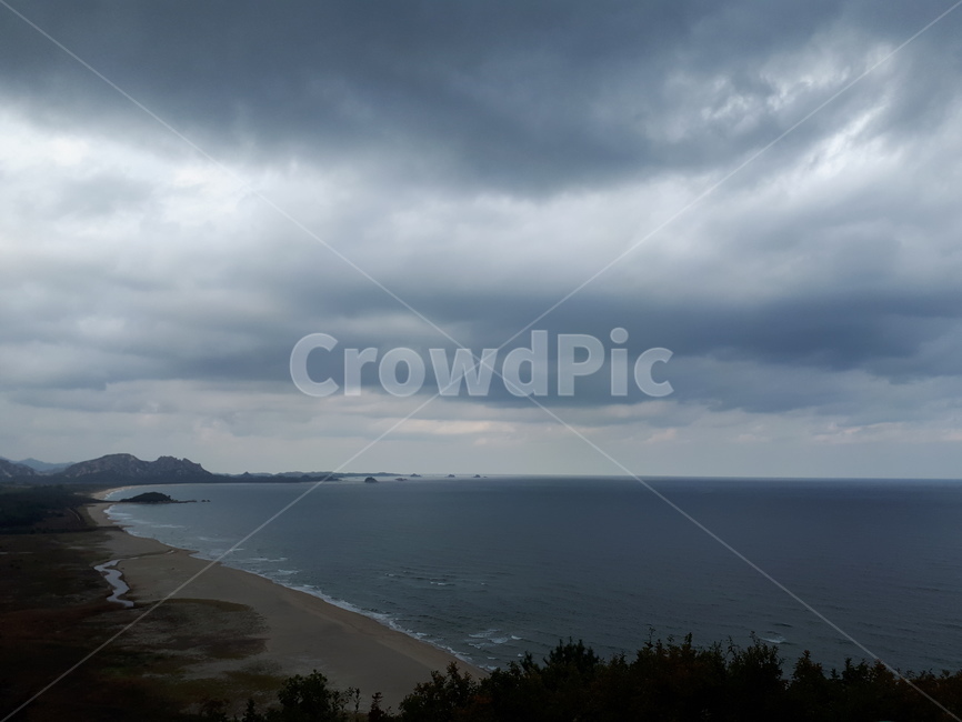 바다,저녁바다,노을진바다,바닷가,파도,밀물,썰물,자연,풍경,nature,landscape,outdoors,옥외,land,땅,ocean,대양,sea,water,물,shoreline,해안선,promontory,곶,coast,연안