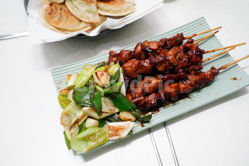 술안주,안주거리,닭고기,꼬치,닭꼬치,먹방,야채,파,먹거리,음식,푸드,육류,접시,food,음식,식재료,요리,food,cook,meal,dishes,food reserves,디저트,간식,후식,dessert,snack