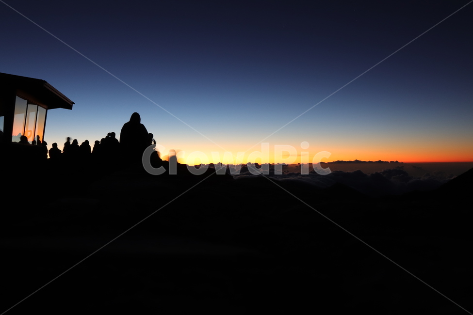 nature,자연,outdoors,옥외,human,인간,person,사람,sunset,일몰,redsky,붉은하늘,sky,하늘,dusk,황혼,dawn,새벽,실루엣,그림자,silhouette,shadow,인물실루엣,사람실루엣,character silhouette,human silhouette