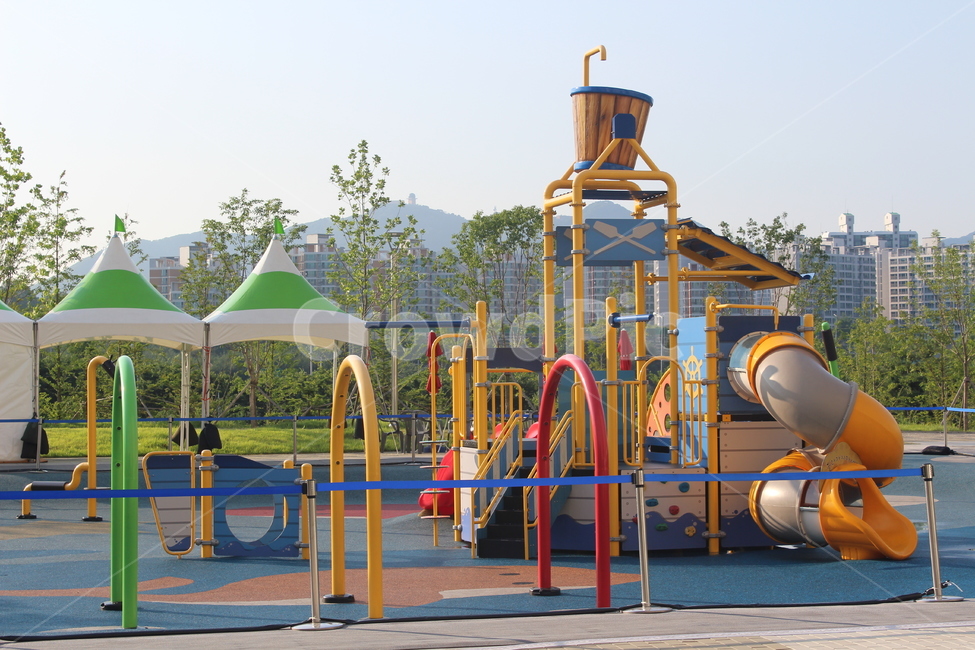 여름,공원,어린이공원,놀이터,놀이시설,놀이공원,놀이동산,놀이터,amusement park,playground