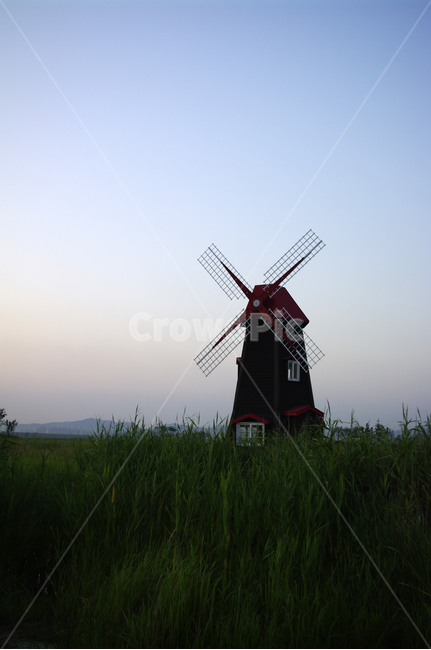 풍차,풍경,하늘,공원,color,건축물,건물외관,exterior,building,structure,architecture,construction