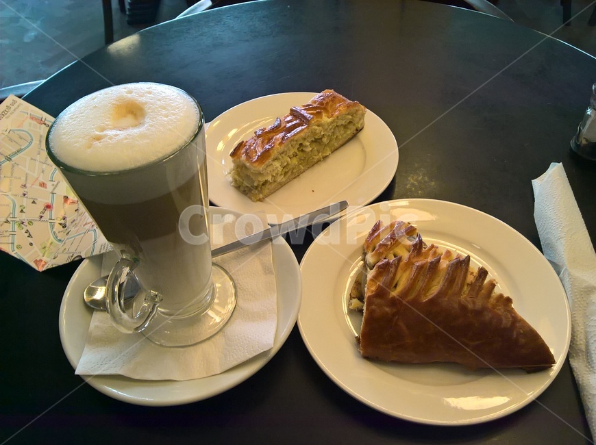 케이크,커피,coffee,cake,cafe,카페,디저트,간식,후식,dessert,snack,커피,카페,coffee,cafe