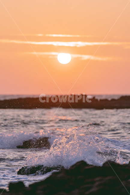 sea,바다,ocean,대양,nature,자연,outdoors,옥외,water,물,파도,wave,일몰,sunset,노을,자연,풍경,nature,landscape,adventure,모험,leisure activities,레저 활동