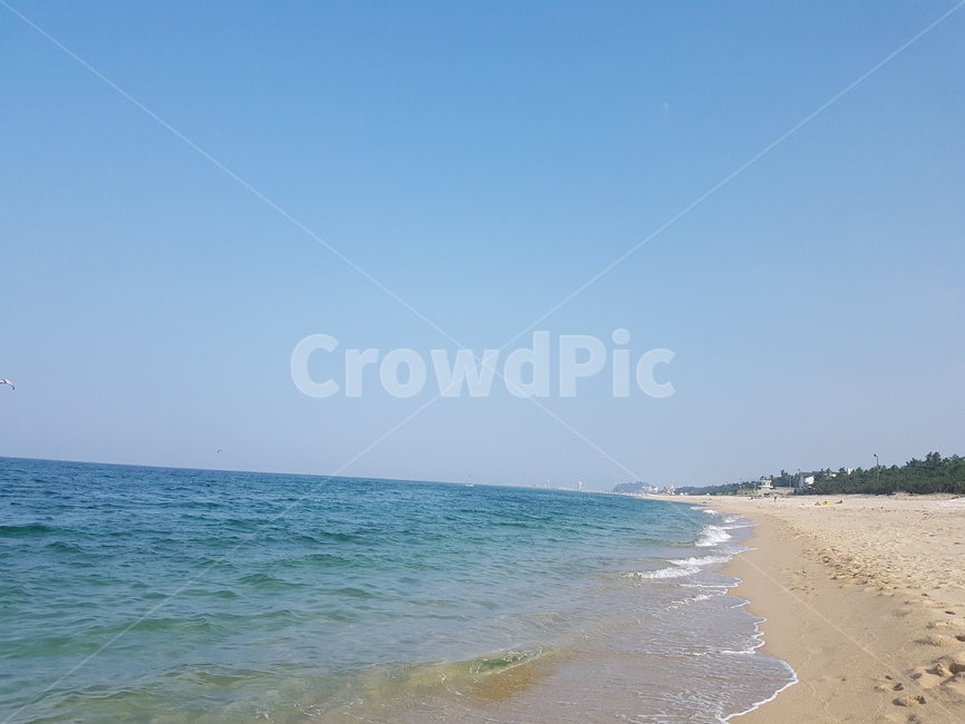 바다,모래사장,sea,잔잔한파도,파도,파란하늘,맑음