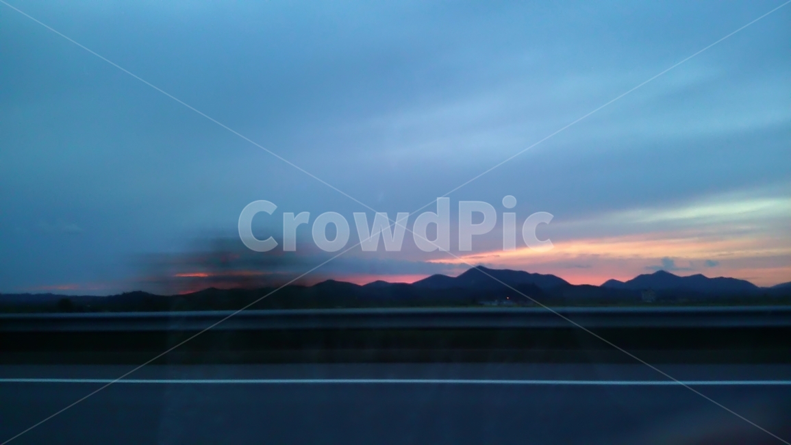 드라이브,차창,노을,석양,빠름,자연,풍경,nature,landscape,outdoors,옥외,sky,하늘