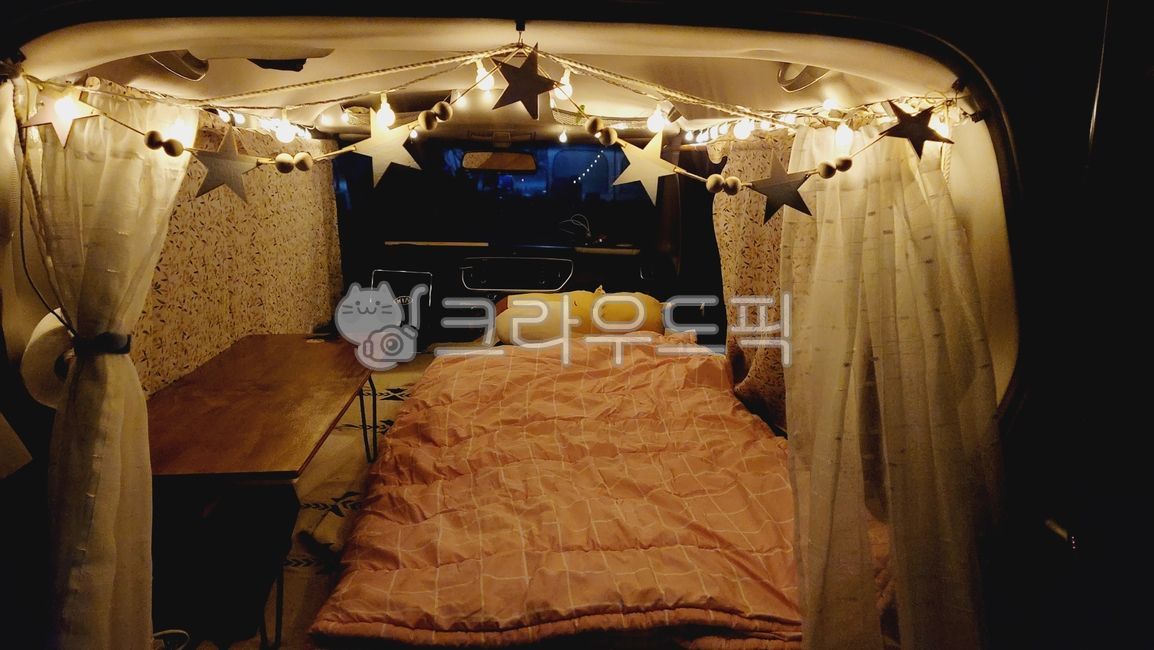침실,차박,캠핑,실내,자동차,camping