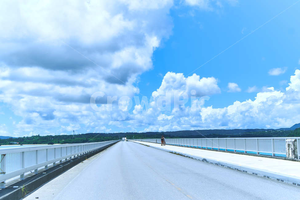 풍경,landscape,구름,cloud,푸른하늘,sky,바다,sea,다리,bridge,도로,road,교통,교통수단,traffic,transportation