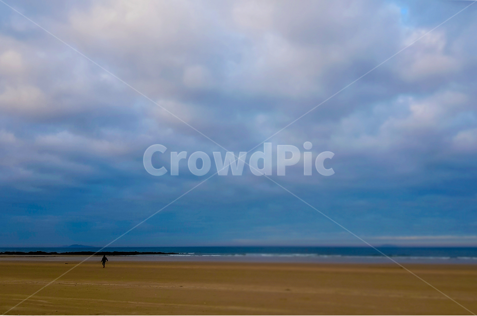 바다,사람,해변,하늘,구름,서해,바위,걷기,여행,도보,백사장,모래,자연,sea,sky,walk,파도,자연,풍경,nature,landscape,해변,바다,beach,sea,outdoors,옥외