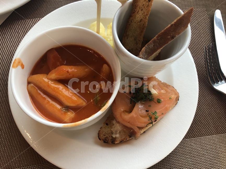 떡볶이,빵,컵,연어,접시,bread,mochi,salmon
