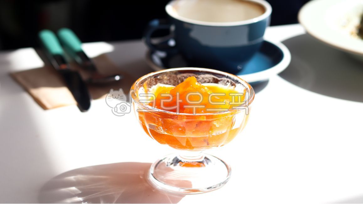 ice cream,dessert,snack,Ice Hongsi,Hongsi,glass cup