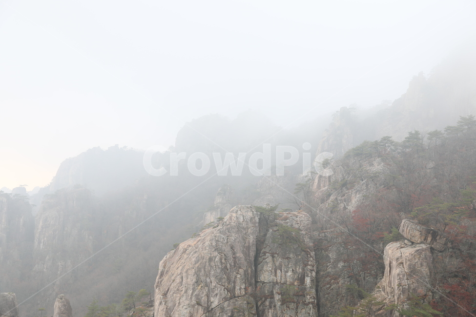 익산,대둔산,바위산,안개,가을산,단풍,암산,풍경,자연,풍경,nature,landscape,한국자연풍경,한국자연경관,korea nature landscape,weather,날씨,outdoors,옥외,cliff,낭떠러지