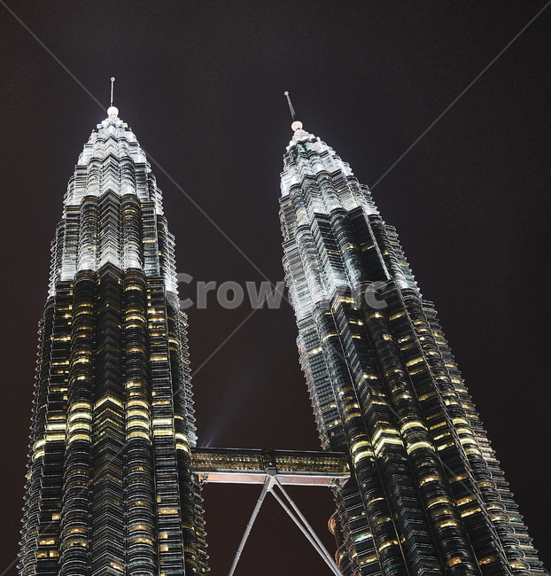 도시,풍경,야경,마천루,petronastwintower,트윈타워,쿠알라룸푸르,야경,밤,풍경,nightscape,night,landscape,해외,외국,세계,foreign,oversea,world,건축물,건물외관,exterior,building,structure,architecture,construction,high rise,고층 건물,city,시티,urban,어반,건물,town,tower,탑,spire,첨탑,steeple,뾰족한 탑