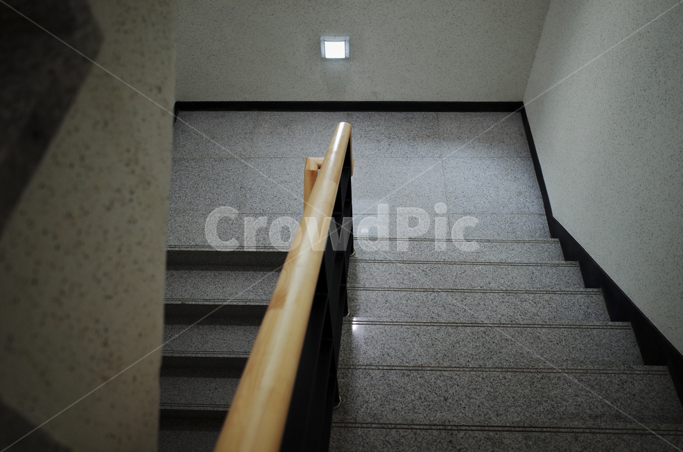 flooring,바닥,floor,계단,staricase,난간,건물,빌딩,실내
