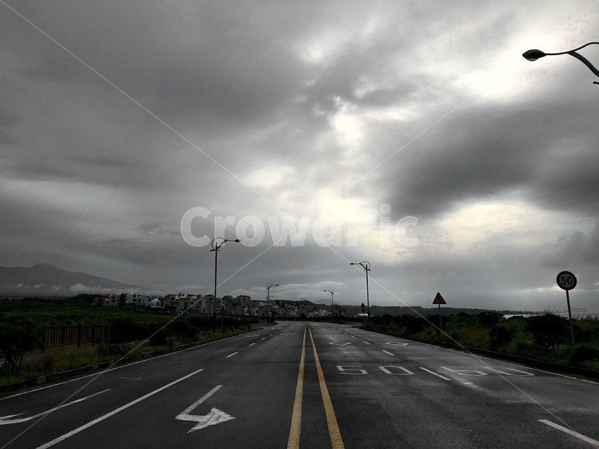road,도로,아스팔트,제주도,흐린날,하늘,그레이,중앙선,날씨