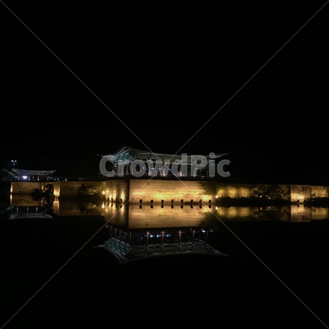 night view,traditional,reflection,Anapji Pond,Donggung Palace and Wolji Pond,Korean,Gyeongju