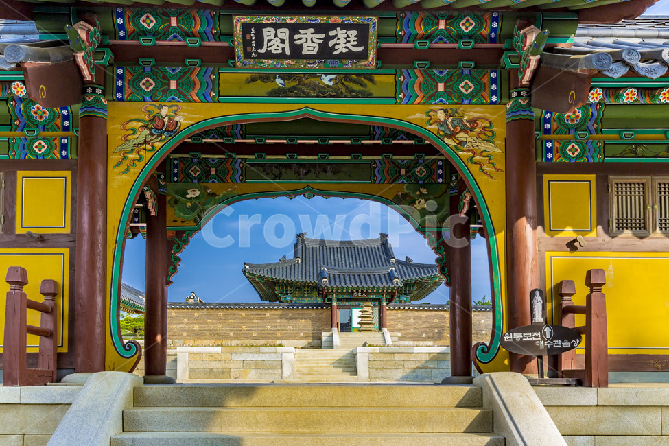 낙산사,원통보전,관음전,성보문화재,관광지,문화유산,전통사찰,고찰,불교미술,불교문화,단청,고건축,한국전통,한국문화,korean traditional,korean culture,건축물,건물외관,exterior,building,structure,architecture,construction