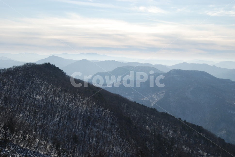 노추산,겨울,휴양림,탐방로,한국명산,겨울,계절,winter,season,자연,풍경,nature,landscape,한국자연풍경,한국자연경관,korea nature landscape,mountain range,산맥,mountain,산,outdoors,옥외,slope,경사