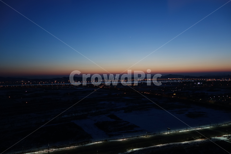 아경,도로,불빛,어둠,푸른밤,야경,밤,풍경,nightscape,night,landscape,도시,city,한국도시풍경,한국도시경관,korea cityscape,nature,자연,outdoors,옥외,경치,scenery