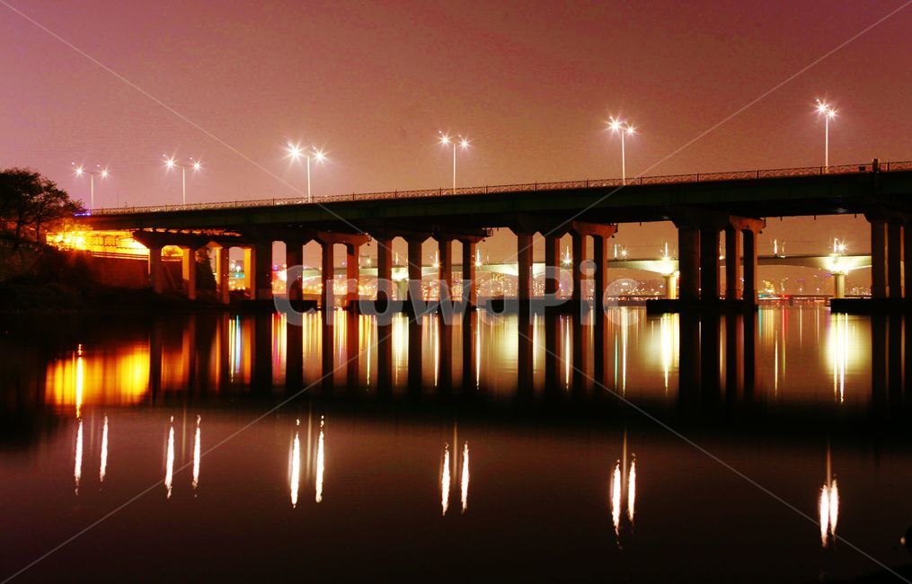 night view,Han River Bridge,pier,reflection,fire,Street lamp,Han River