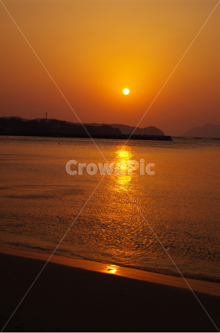 바다,노을,하늘,일출,풍경,자연,풍경,nature,landscape,sunlight,햇빛,sunset,일몰,red sky,붉은 하늘,sky,dusk,황혼,dawn,새벽,outdoors,옥외