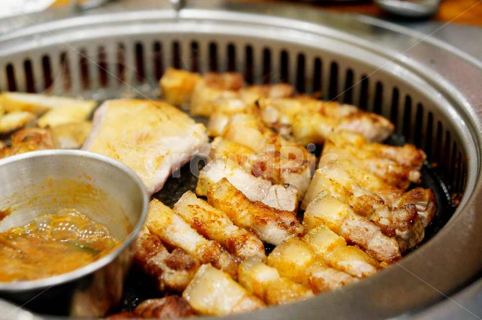 제주흑돼지,삼겹살,오겹살,돼지고기,숙성돼지고기,음식,식재료,요리,food,cook,meal,dishes,food reserves,육류,고기,meat,한식,한국음식,한국요리,korean food,korean dishes,korean meal,korean cook