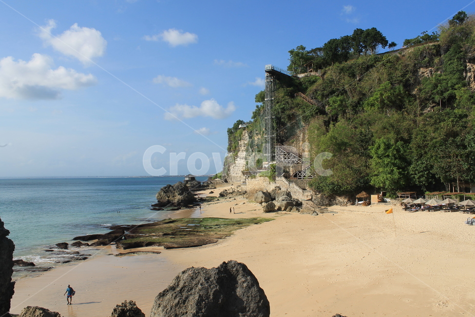 인도네시아,발리,쿠부,쿠부해변,쿠부비치,해변,비치,indonesia,bali,하늘,푸른하늘,파란하늘,바다,푸른바다,자연,대양,sky,bluesky,sea,ocean,beach,promontory,곶,shoreline,해안선,해변,바다,beach,sea,세계자연풍경,해외자연풍경,외국자연풍경,world nature landscape