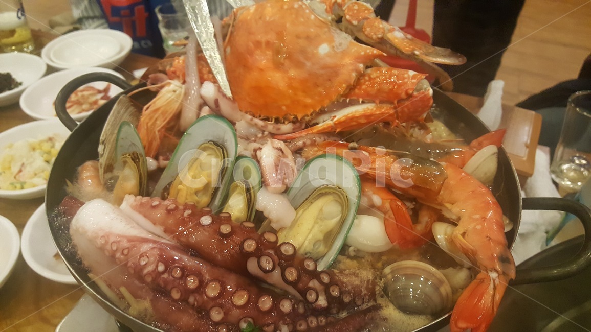 해물,해물탕,몸보신,꽃게,게,문어,꽃게탕,홍합,탕,찌게,여름,보양식,별미,음식,스테미너,여름철,맛있는