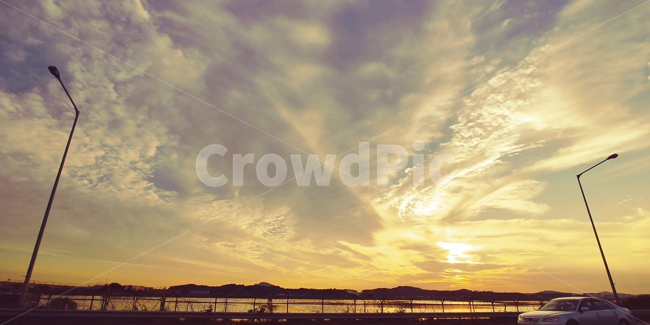 하늘,노을,저녁하늘,한강,강변,자연,저녁노을,주황빛,감성,계절,가을,다리,한강다리,한국풍경