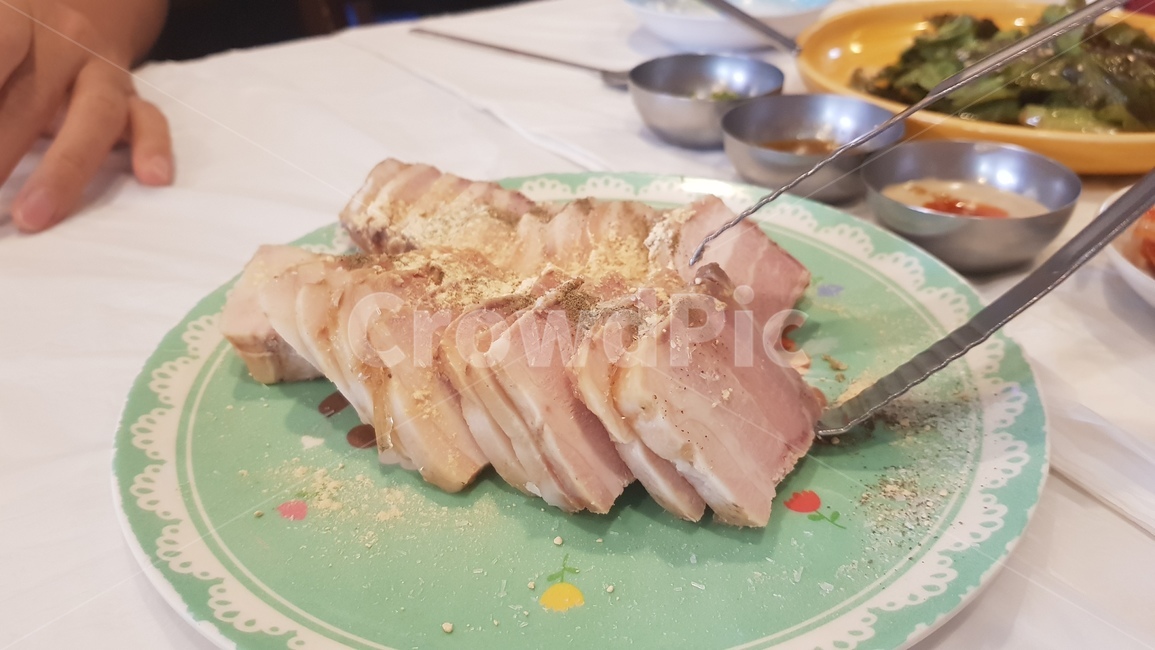 식사,보쌈,수육,음식,한국음식