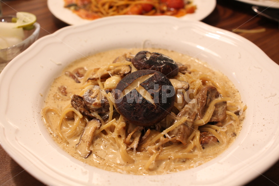 Italian food,pasta,restaurant,western food,feast,special meal