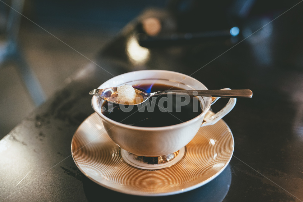 커피,coffee,카페,cafe,아메리카노,커피잔,로얄카페,각설탕,커피숍,음료