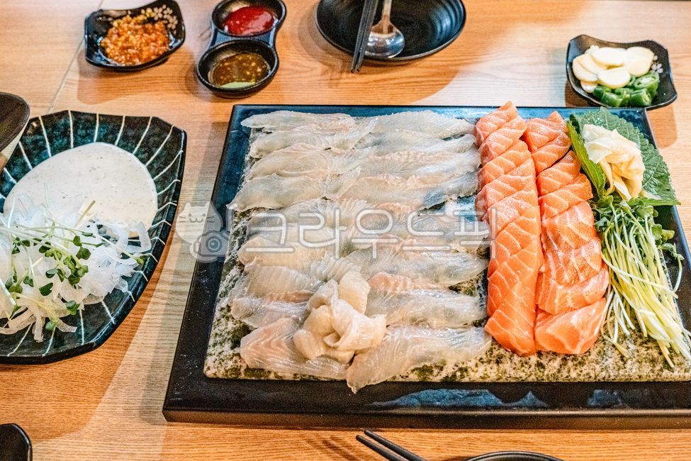 연어회,광어회,횟집메뉴,연어광어,회