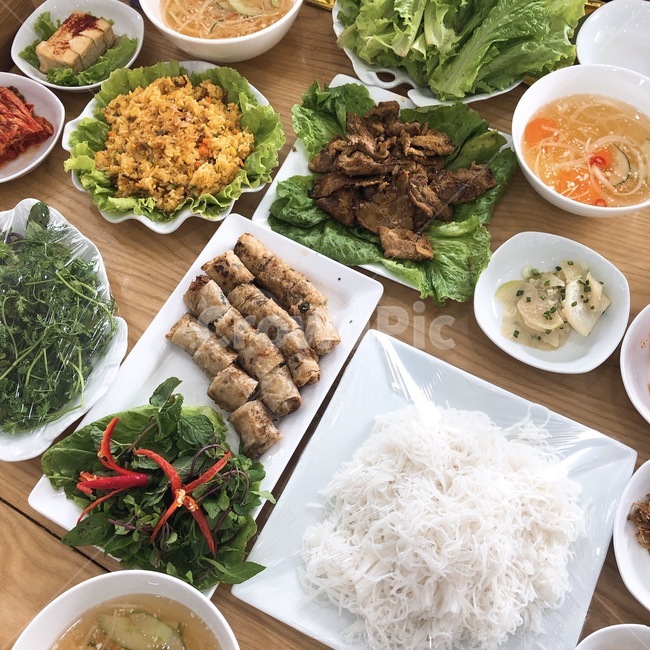 베트남,하노이,분짜정식,쌀국수,food