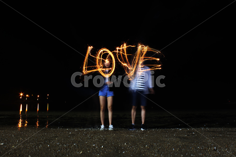 야경,폭죽,폭죽놀이,love,커플,빛,글씨,연인,커플,사랑,lover,couple,감정표현,기분,feeling,emotion