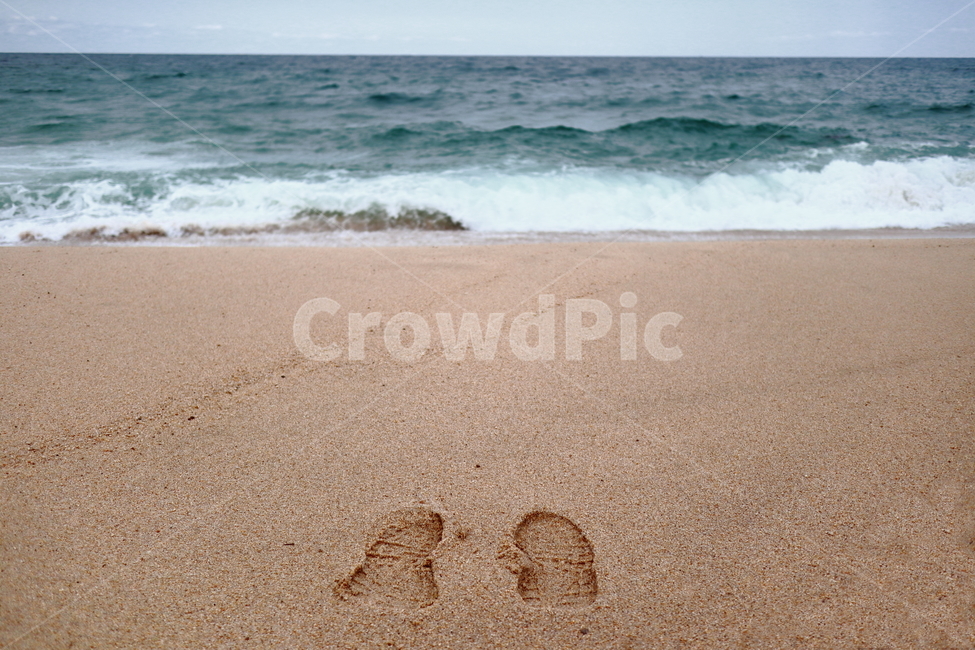 발자국,감성사진,바다,해변가,모래,하늘,풍경,sea,summer,sky,sand,속초,beach,계절,여름,자연,풍경,nature,landscape,해변,바다,beach,sea