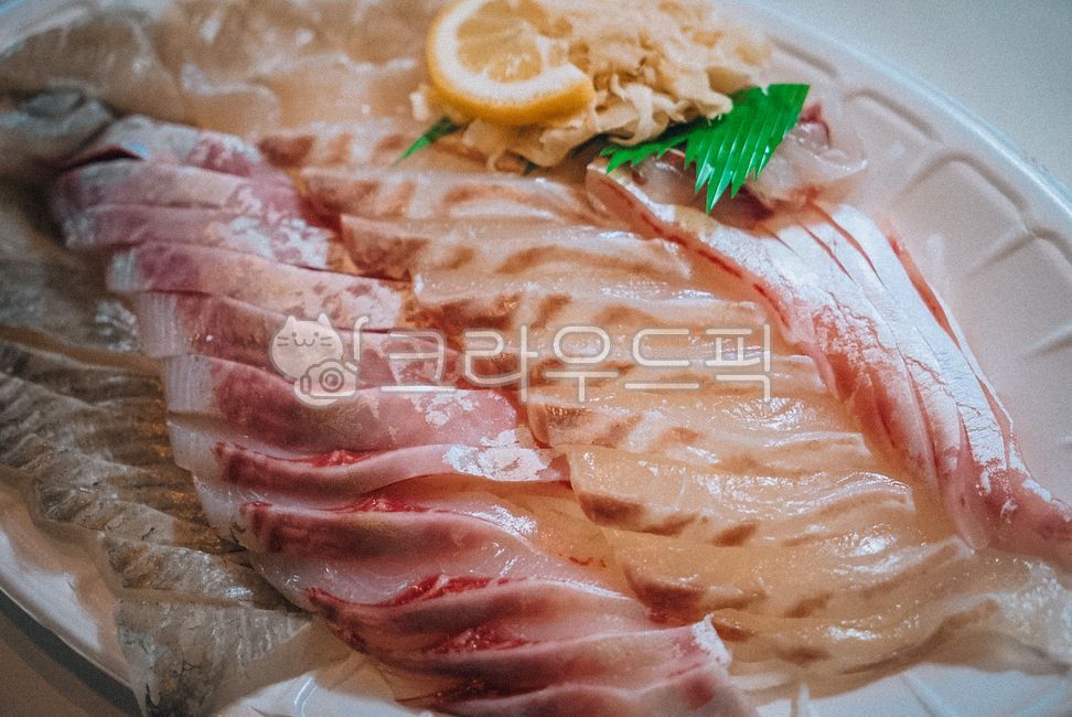Sashimi,sushi,flatfish sashimi,black sea bream sashimi,sashimi,assorted sashimi,flatfish fin,sashimi table,side dish,dish,Korean sashimi,sushi,flatfish sashimi,black sea bream sashimi,sashimi,assorted sashimi,flatfish fin,sashimitable,si