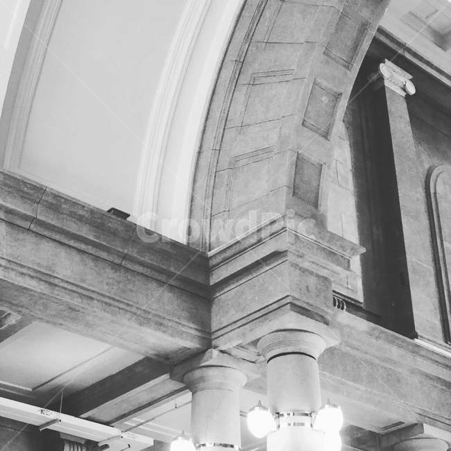 인테리어,모던한,모던,오브제,내부,카페,디자인,기하학,building,건물,architecture,건축물,arch,아치,arched,아치형,아늑한,대리석,돌,기둥,흑백,모노톤,monochrome,black and white