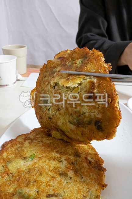 부침개,빈대떡,녹두,전,녹두전,음식,녹두빈대떡,젓가락