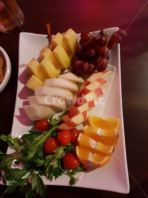 모듬과일,계절,안주,양주,맥주,호프집,음식,식재료,요리,food,cook,meal,dishes,food reserves,과일,열매,fruit