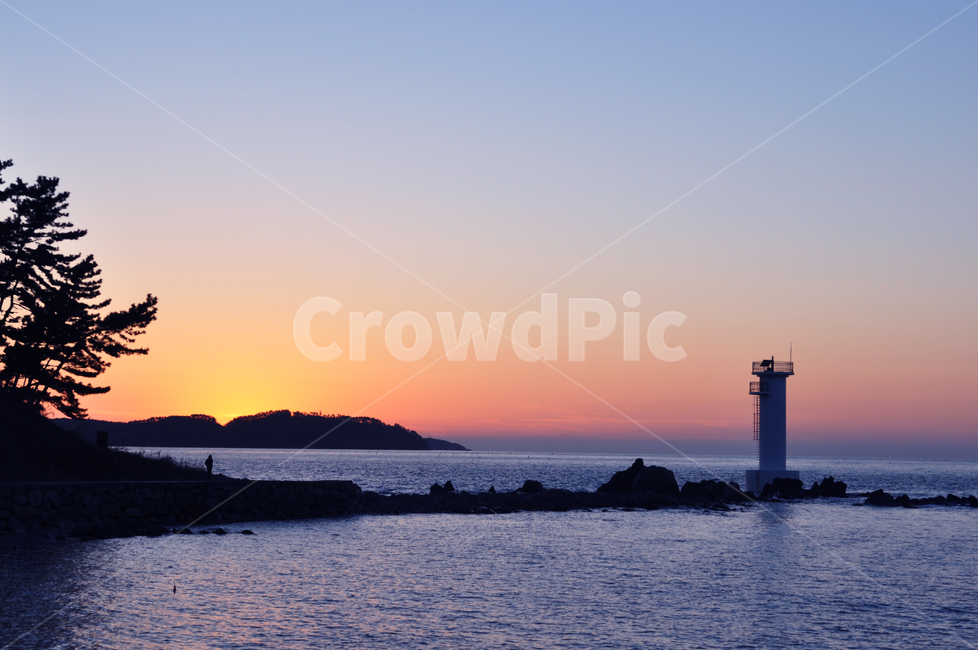 등대,석양,노을,밤바다,바다,서해안,등대,lighthouse